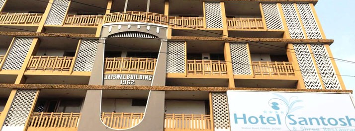 Hotel Santosh - Pilibhit 01.jpg